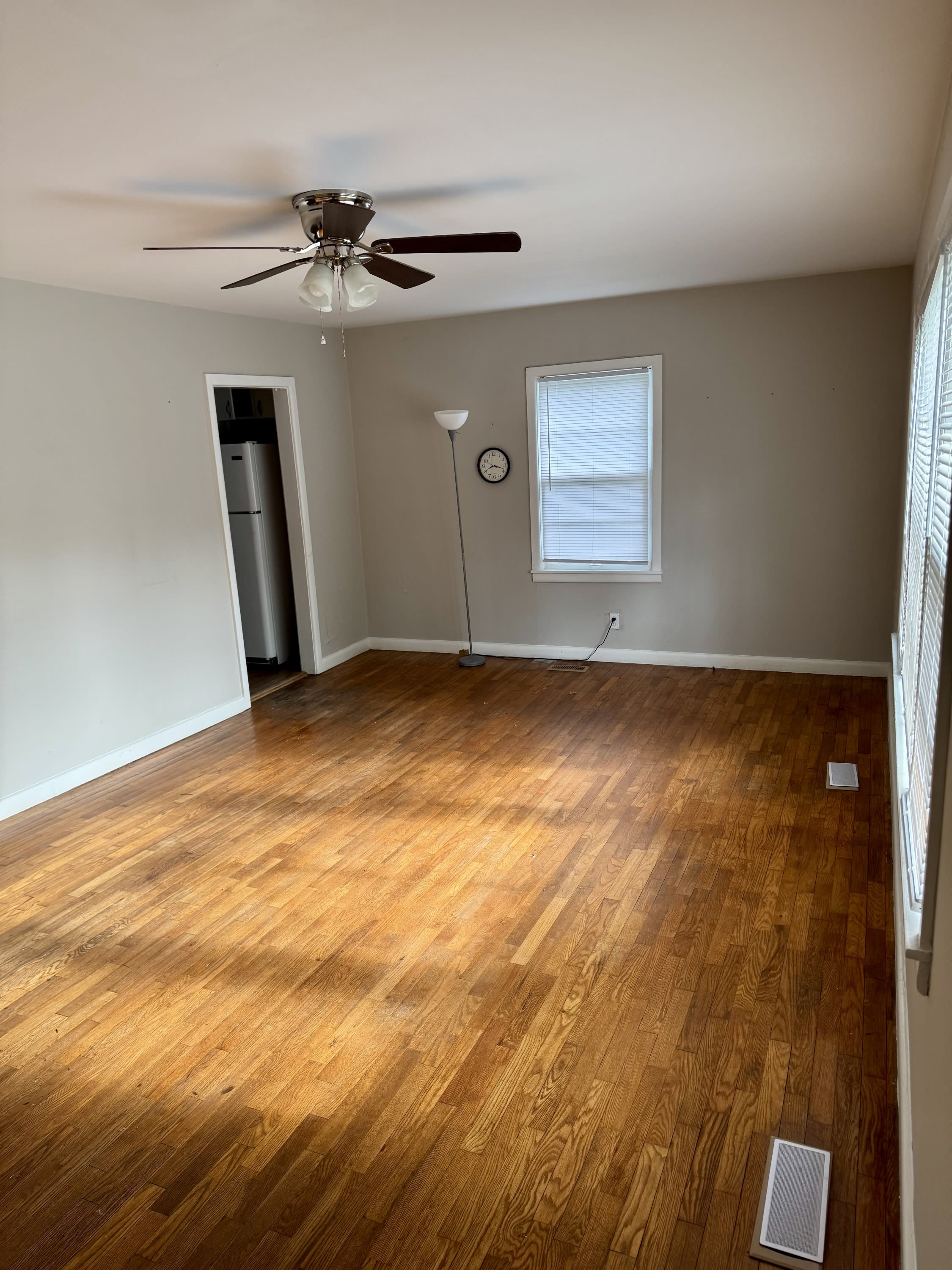 318 Spring Street – photo 2