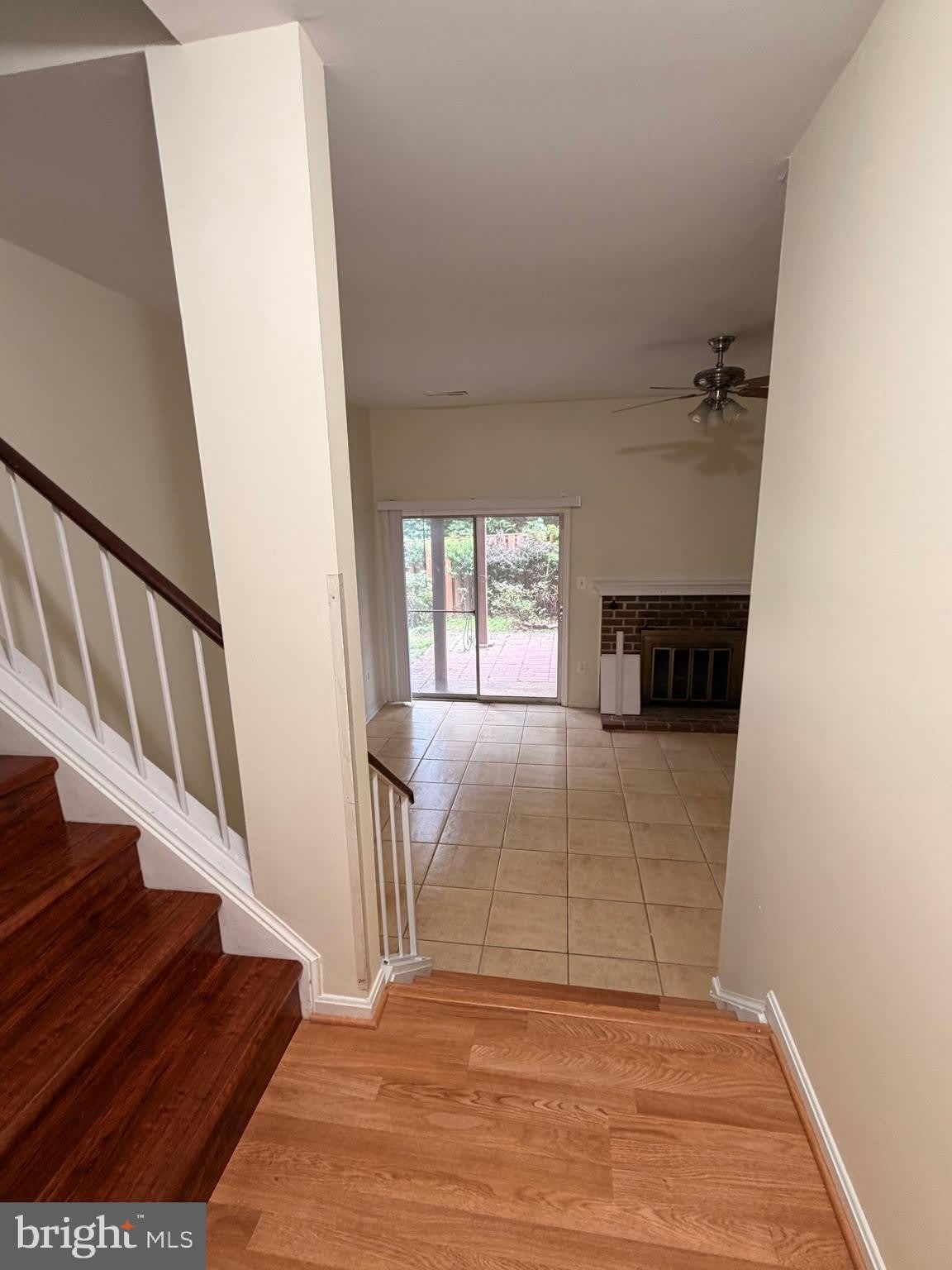 8818 RIDGE HOLLOW Court – photo 5
