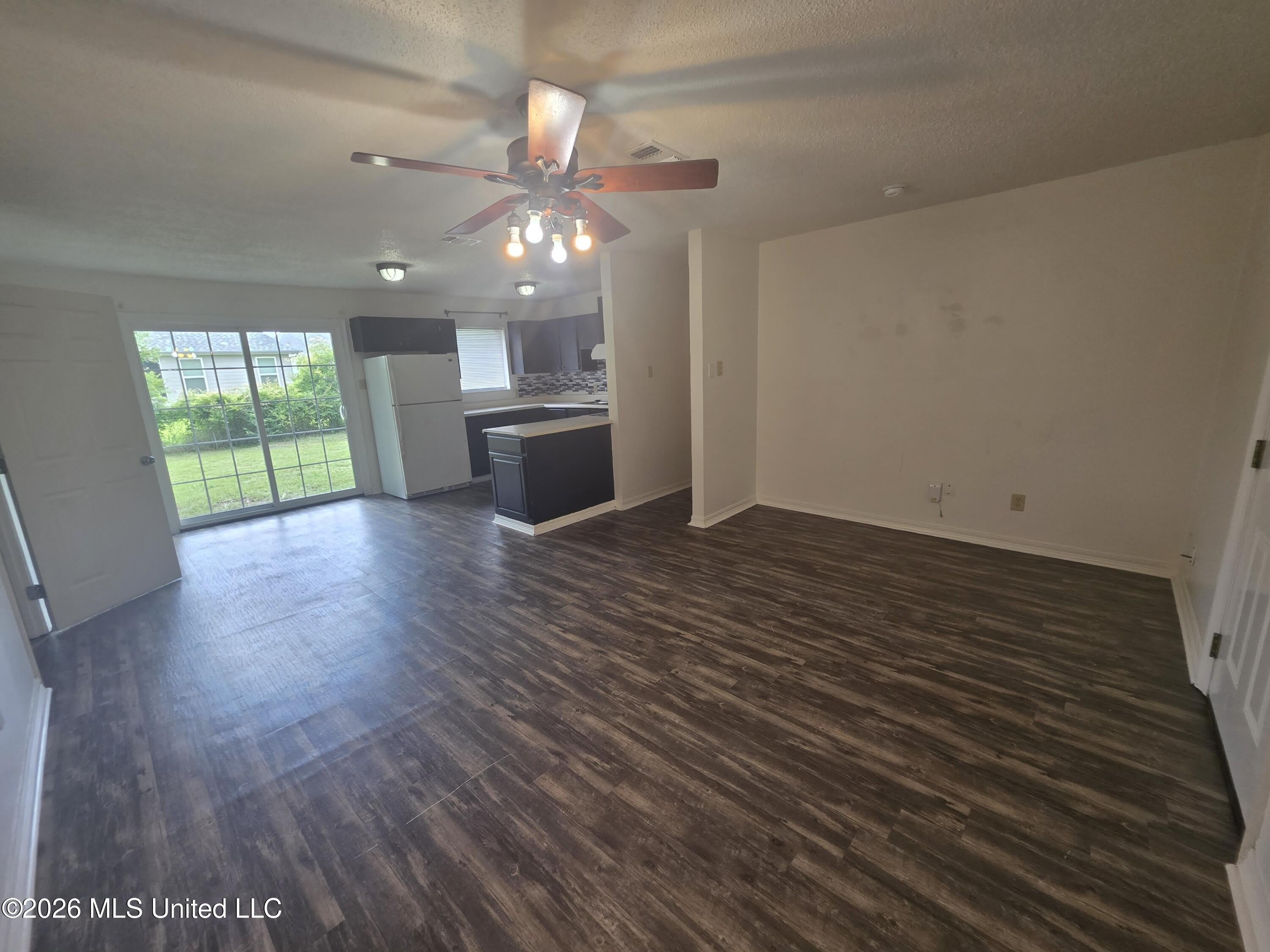905 Spanish Acres Drive – photo 4