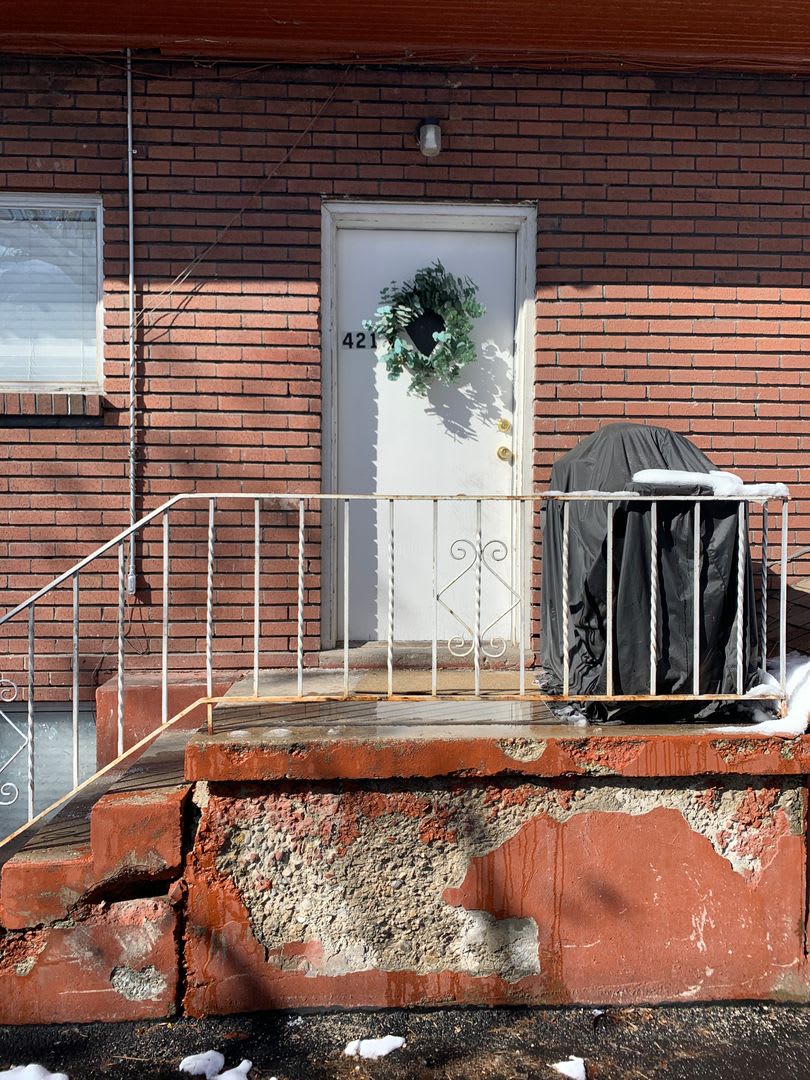 Cute 2 Bedroom Apartment Just 7 Blocks South Of Byu – photo 3