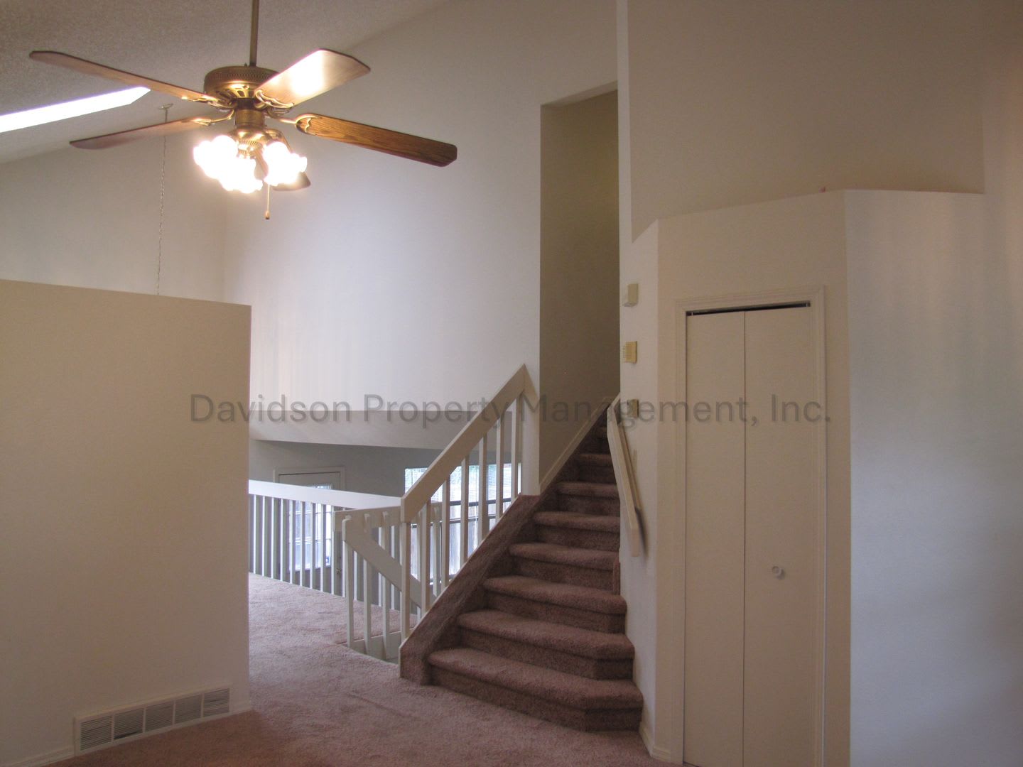 Charming 3 Bedroom House in Northeast Colorado Springs – photo 3