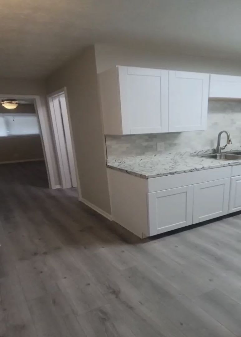 2600 Trollie LLC dba Trollie Lane Apartments – photo 2