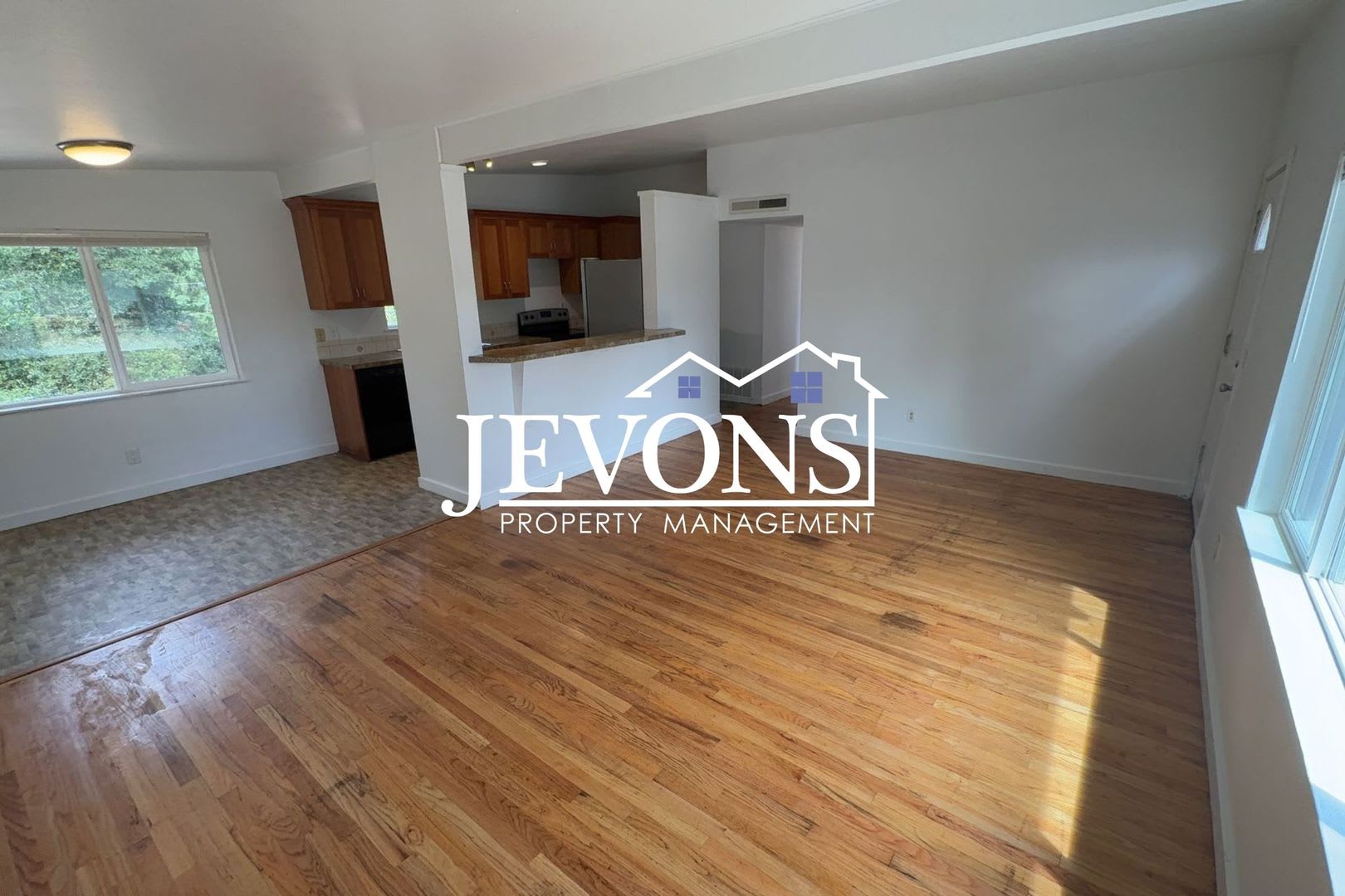 3Br 1Ba House In Federal Way Available Now – photo 5