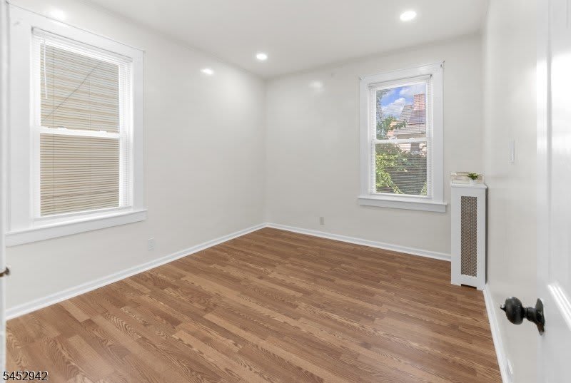 151 Mapes Ave – photo 3
