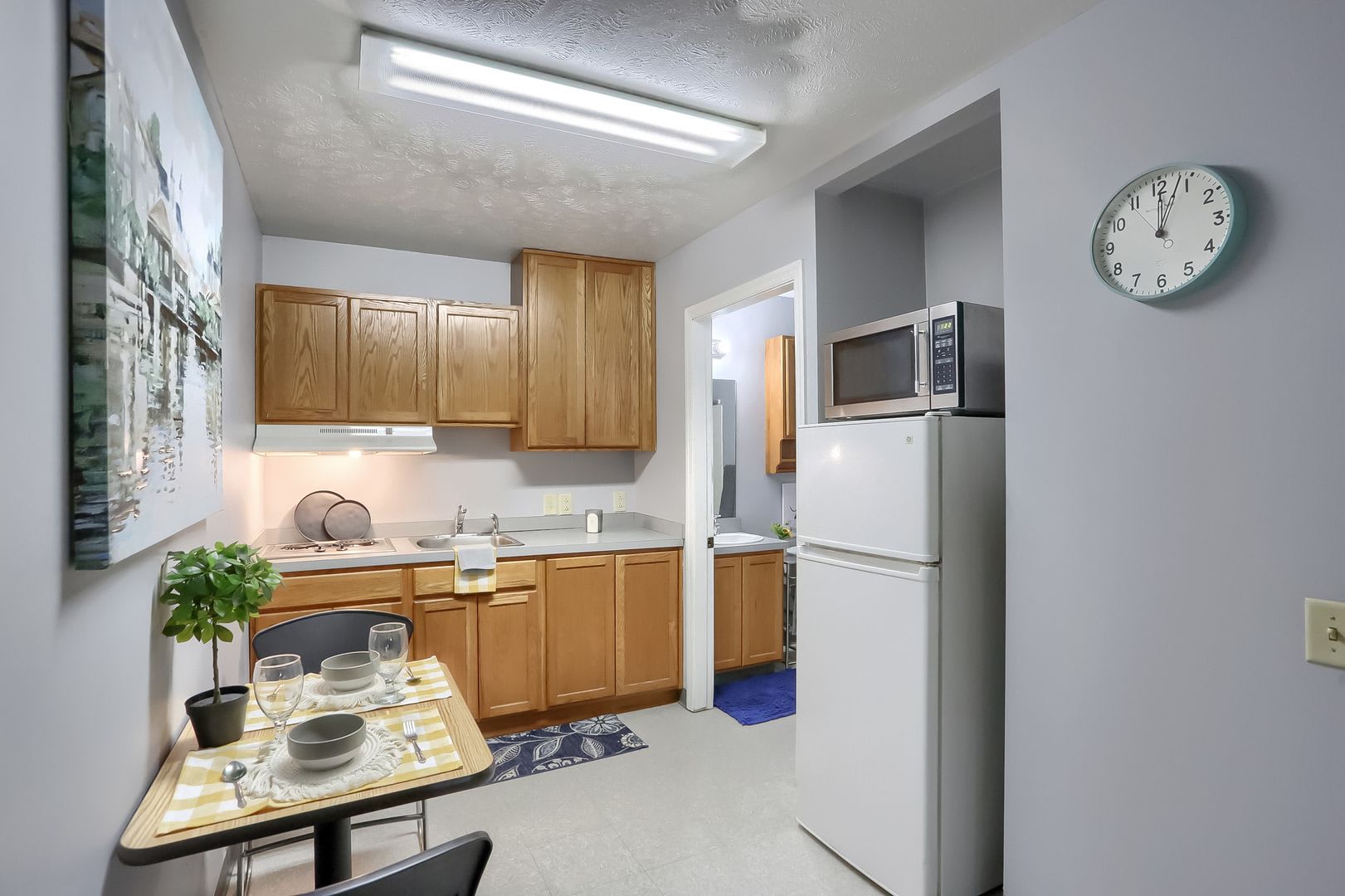 Slippery Rock Studio Apartment! – photo 1