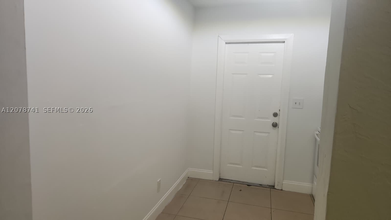 2736 NW 15th St – photo 3