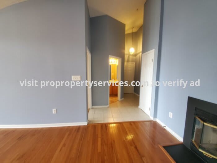 902 Blueleaf Court – photo 2