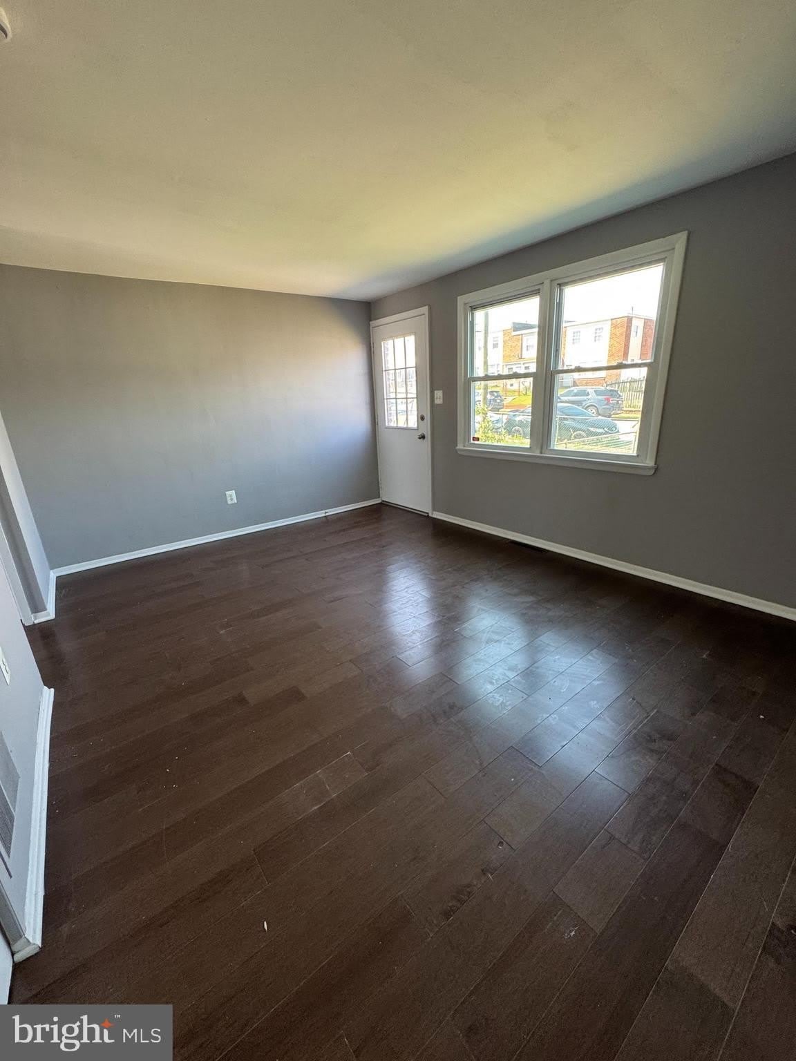 8031 WYNBROOK Road – photo 5