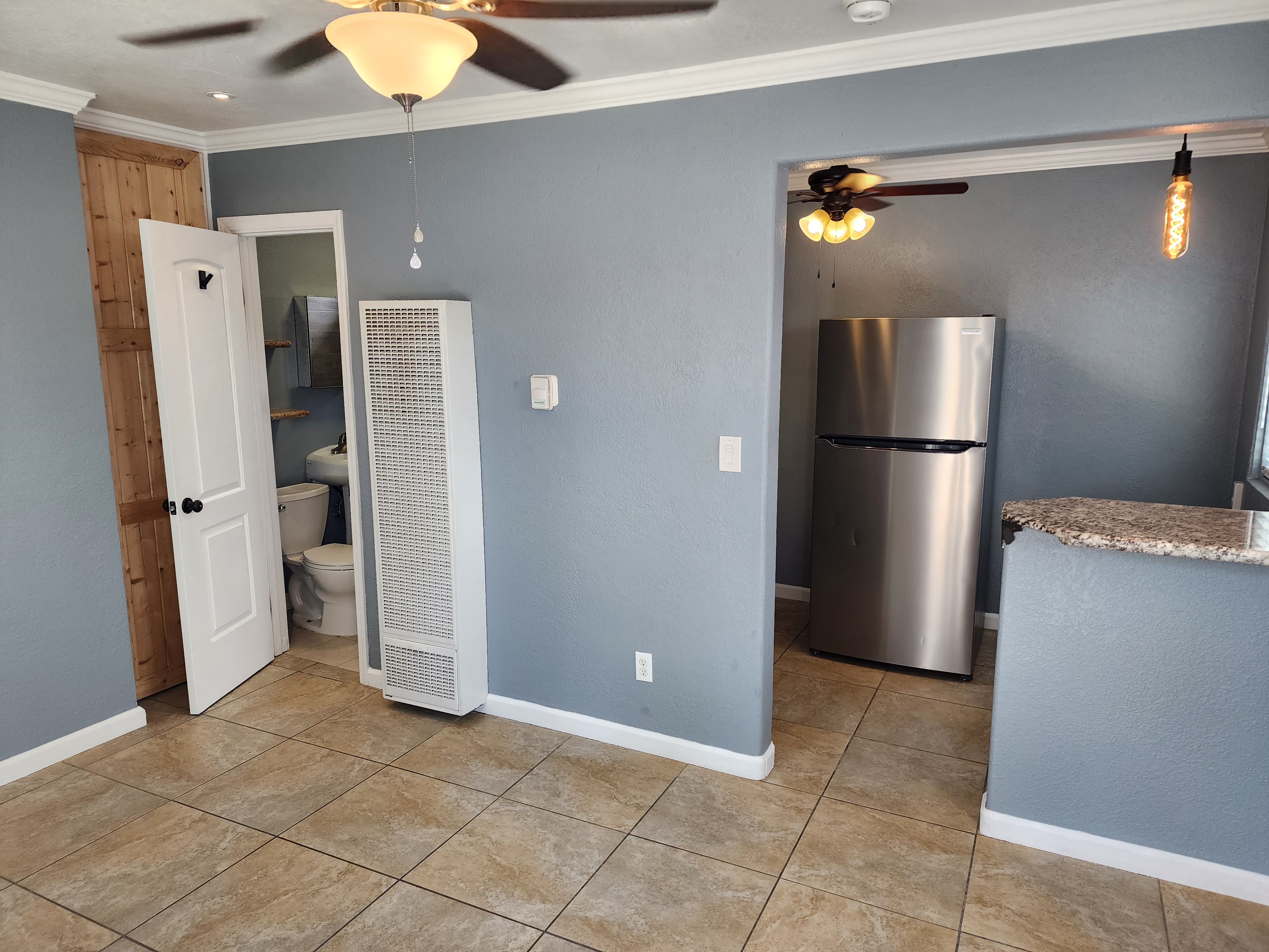 711 S Pine St – photo 2
