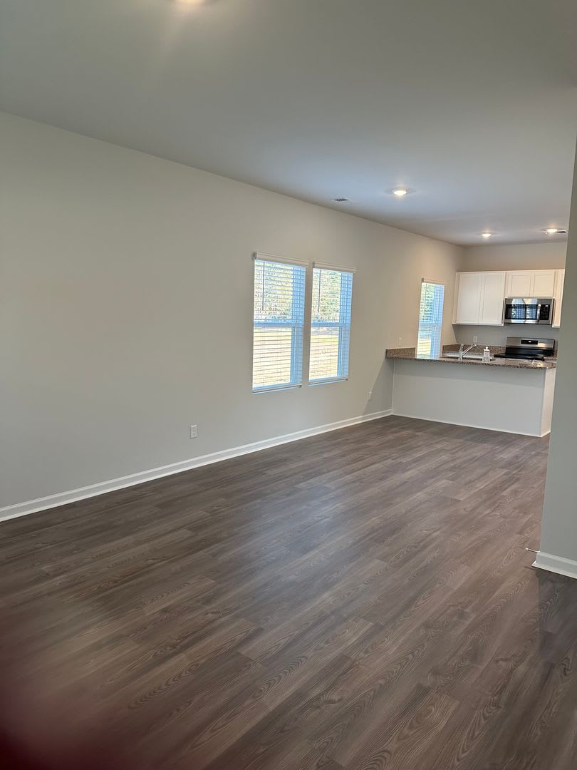FOR RENT – photo 3