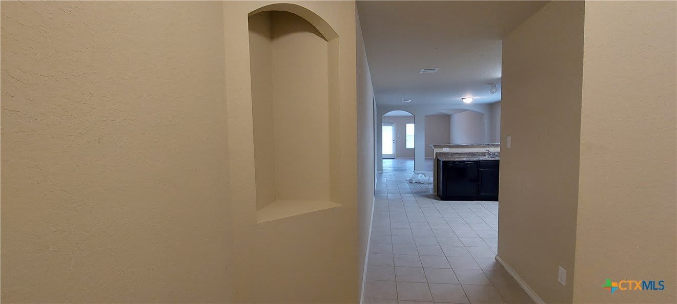 1556 Birmingham Drive – photo 2
