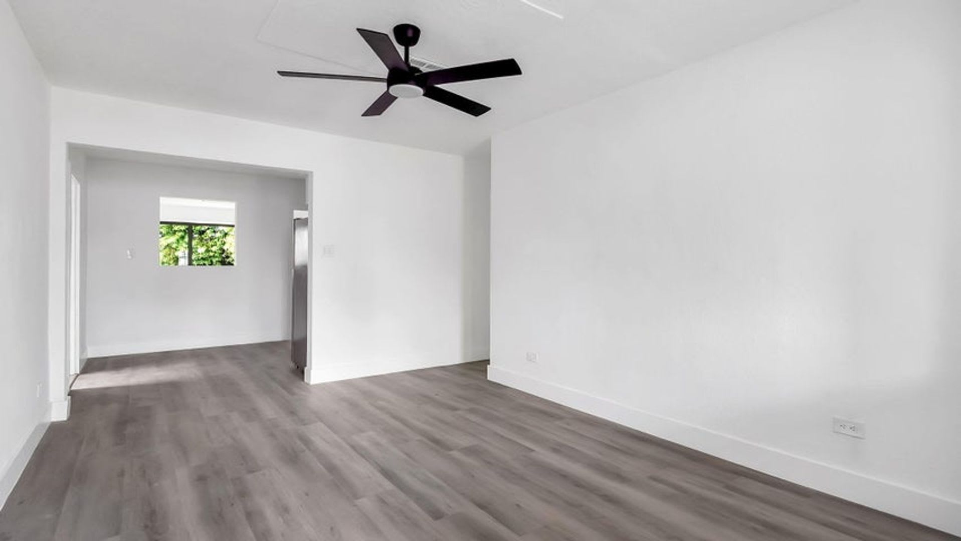 5015 SW 25TH Street, West Park, FL 33023 – photo 4
