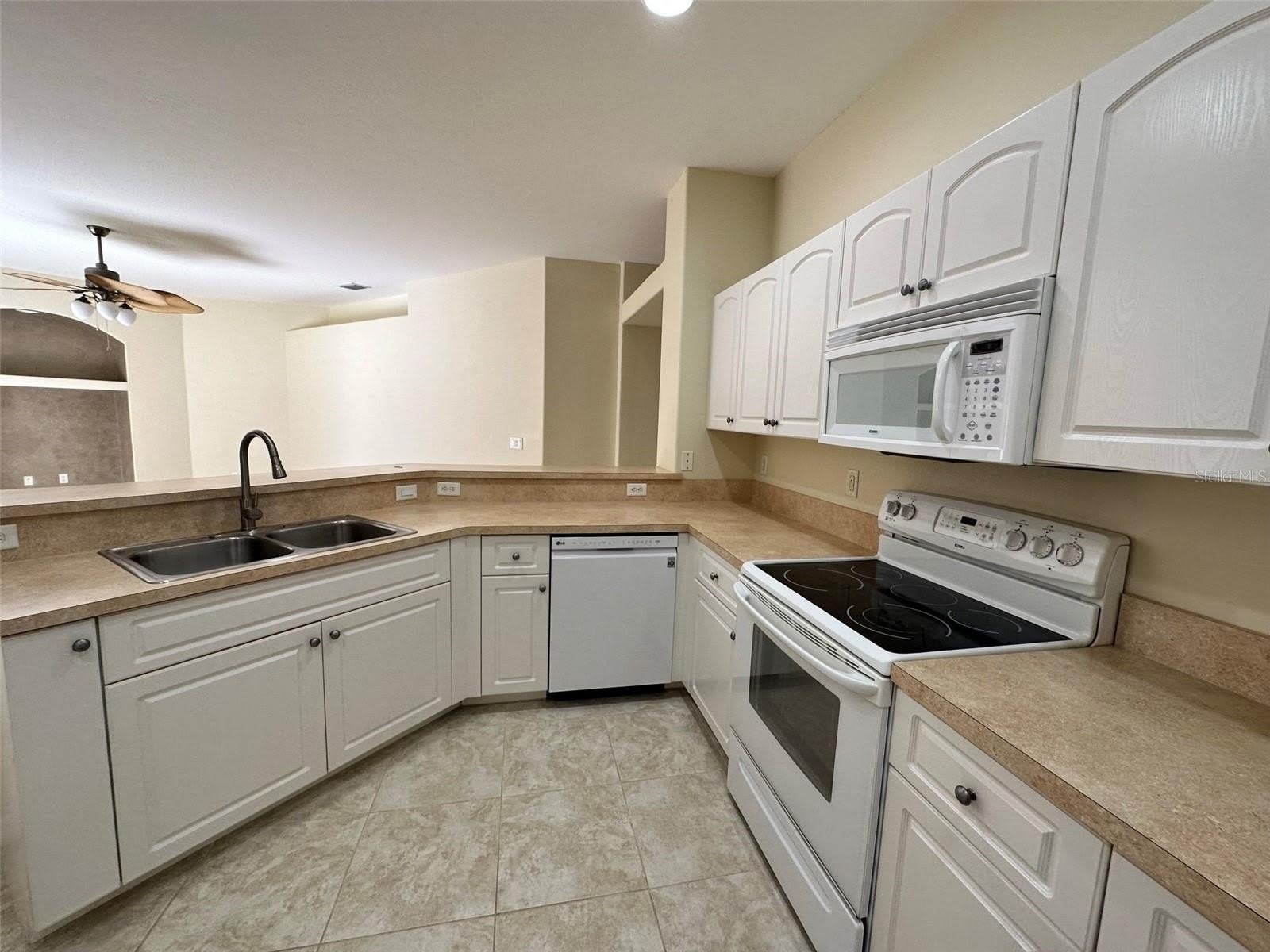 3643 SPINNER Avenue – photo 4