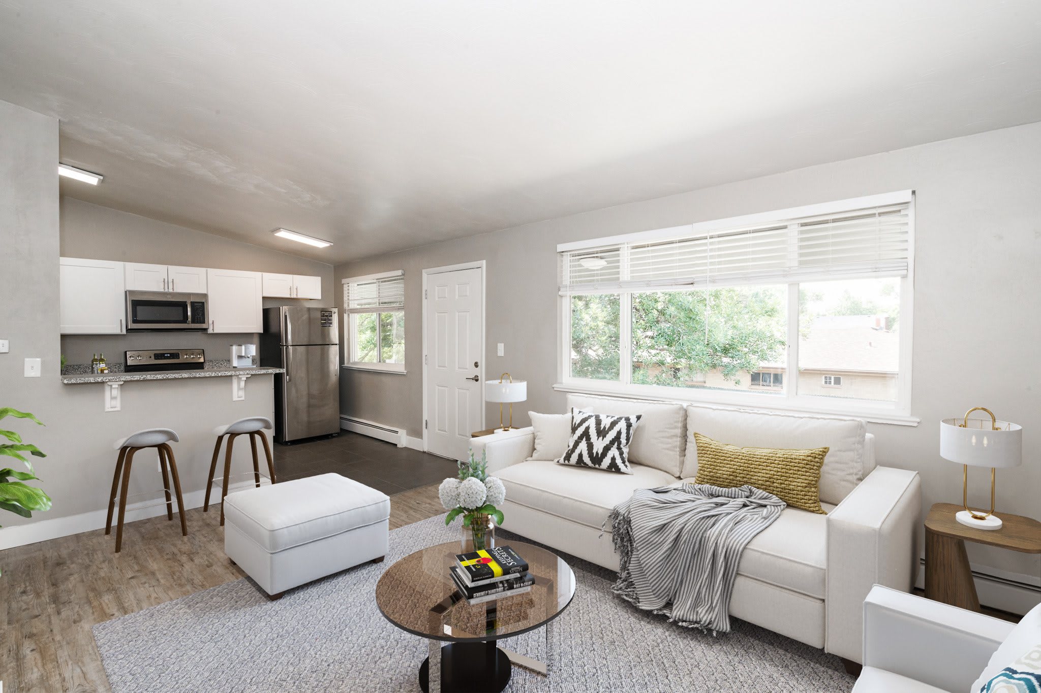 Clay Street Apartments – photo 2
