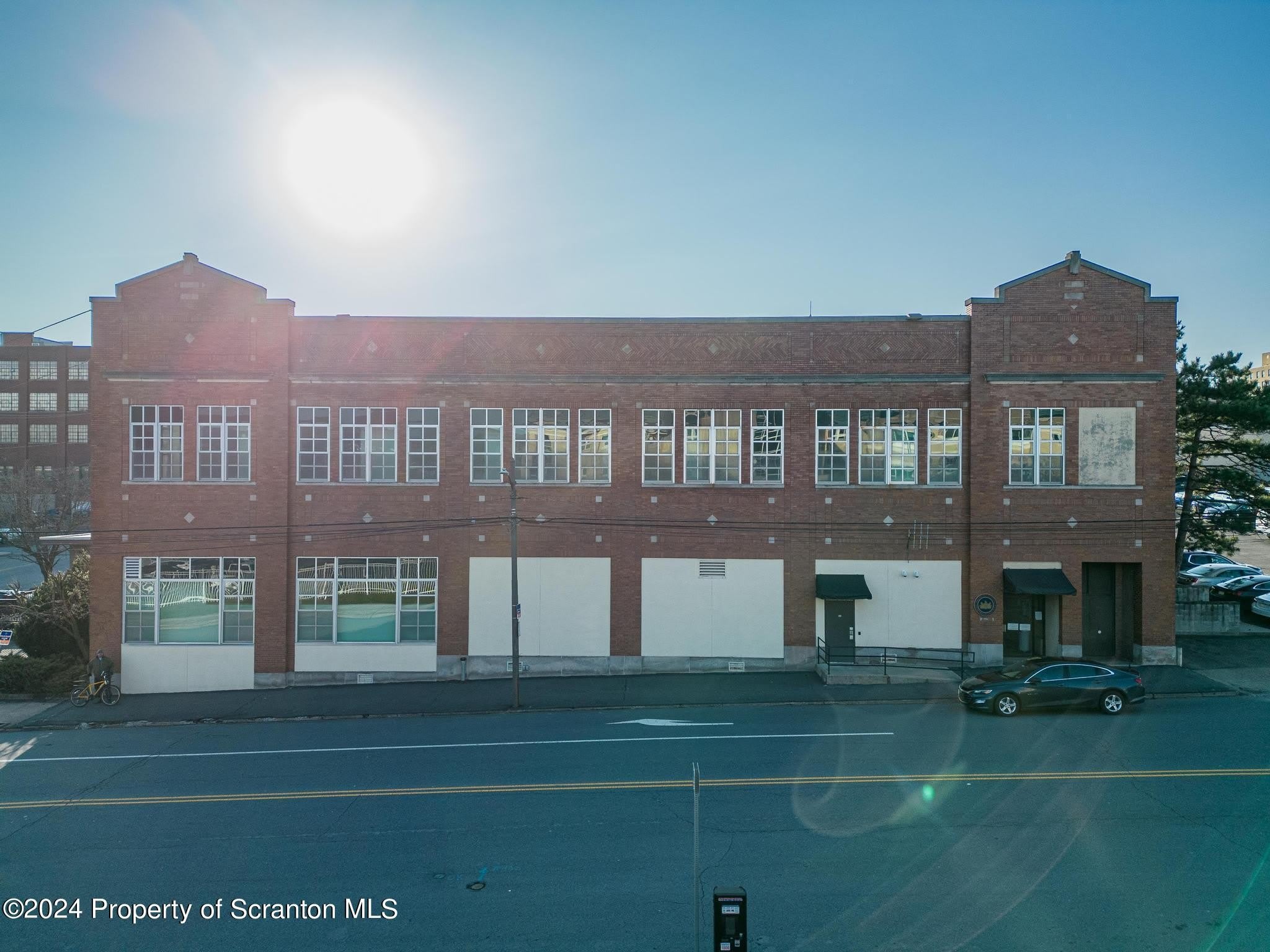 438 Penn Ave – photo 2