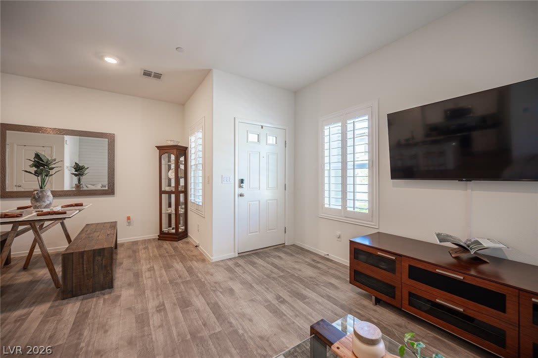 530 Gloster Avenue – photo 4