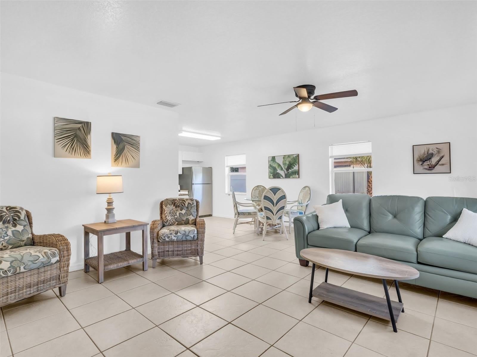 103 E PARK Street – photo 2