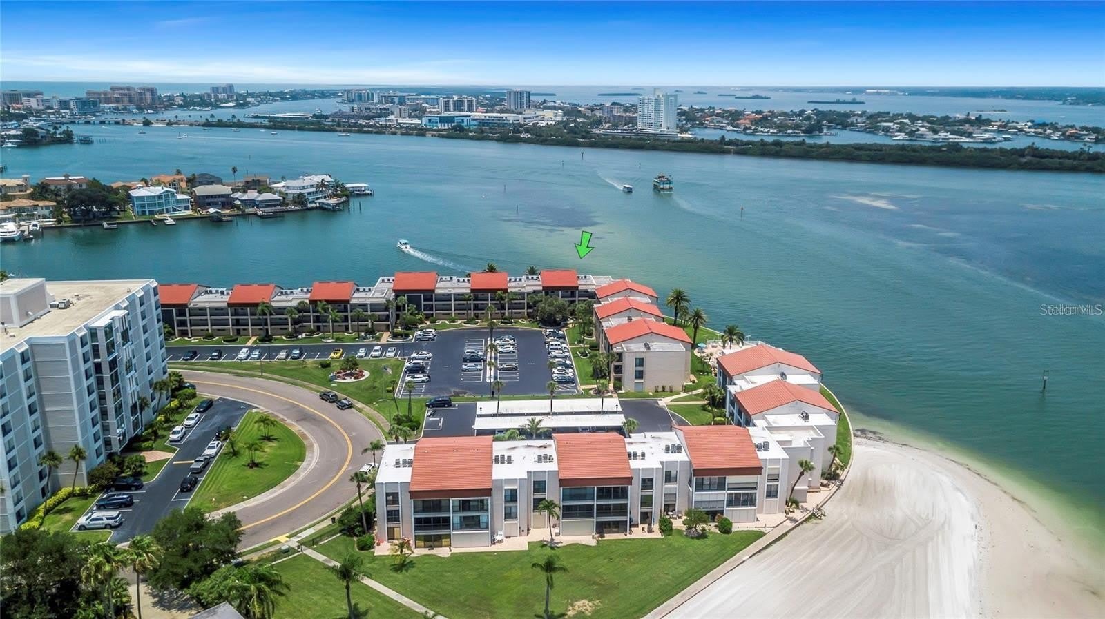 868 BAYWAY Boulevard – photo 2