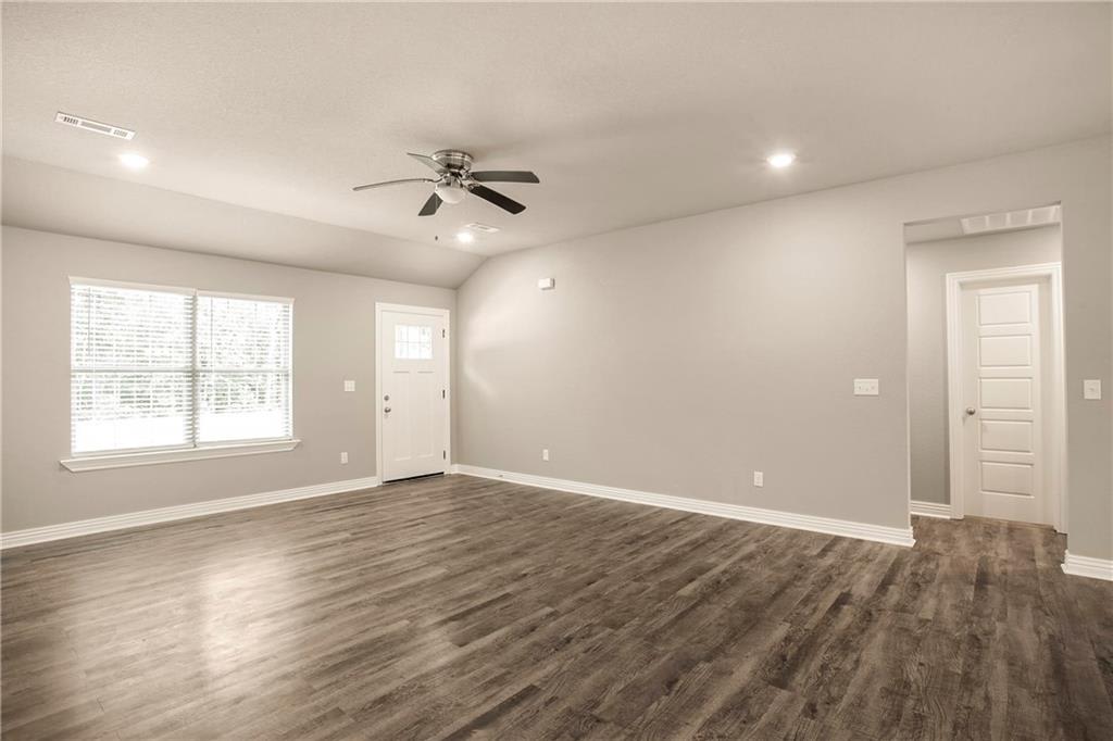 3 Plymouth Ln – photo 3