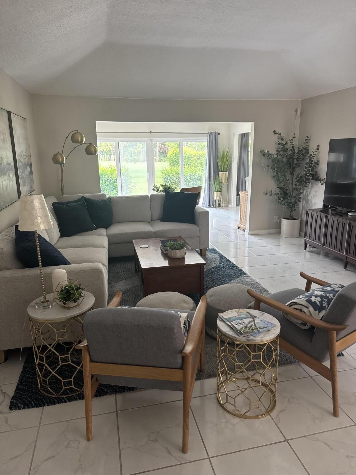 13174 Eastpointe Way – photo 2