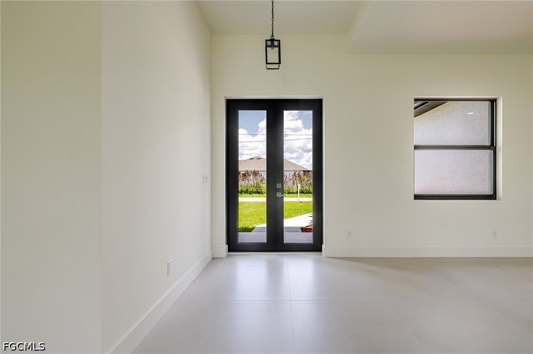 2705 Darlene Place – photo 3