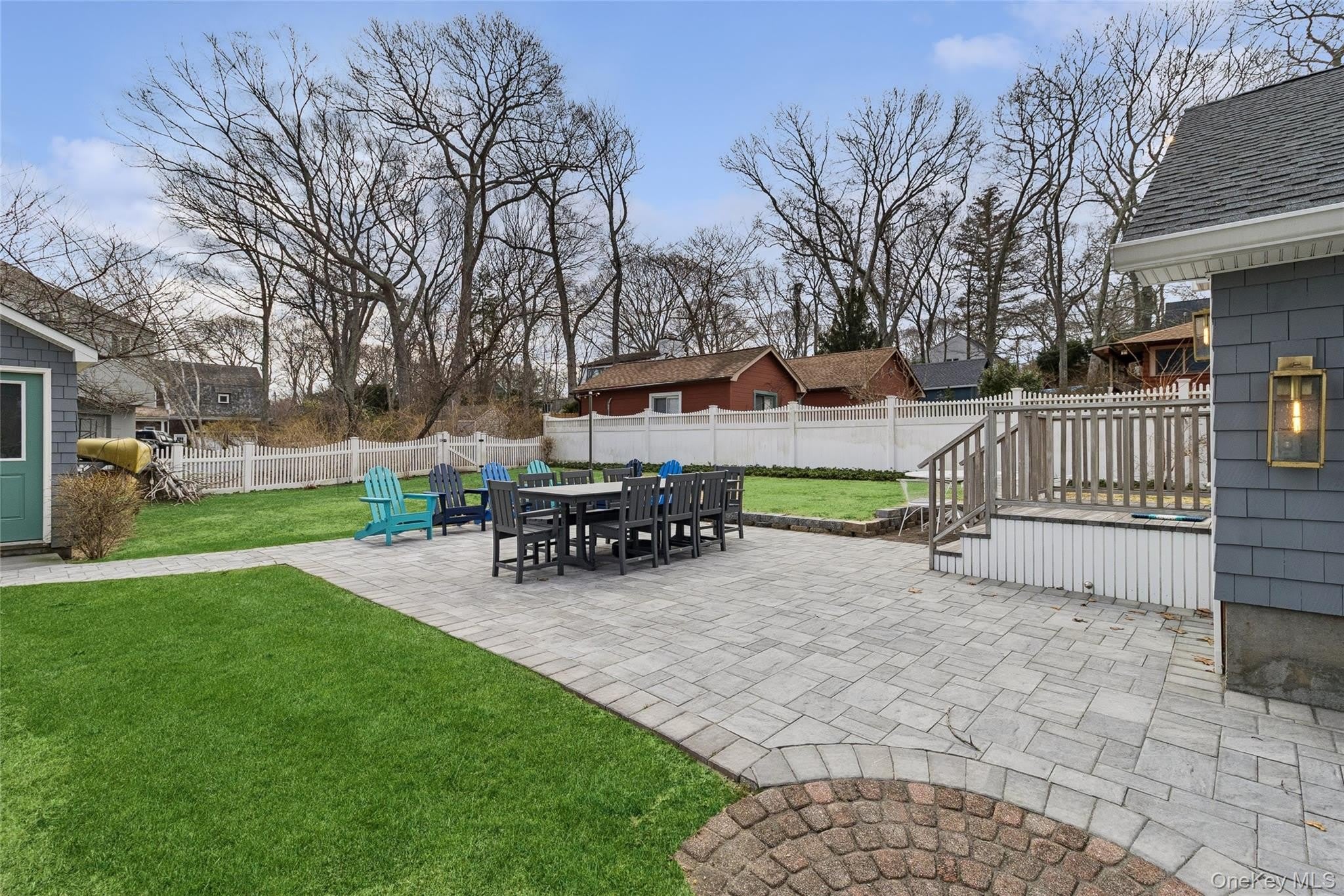 1050 Pine Avenue – photo 3