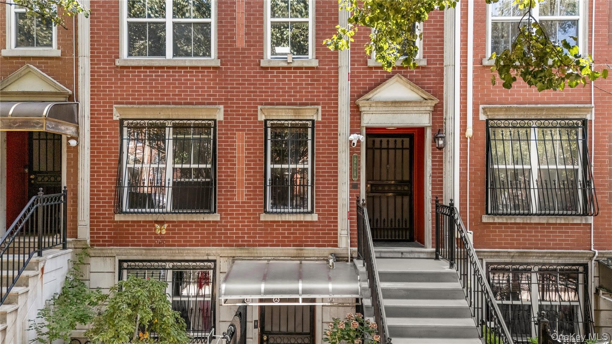 204 Covert Street – photo 1