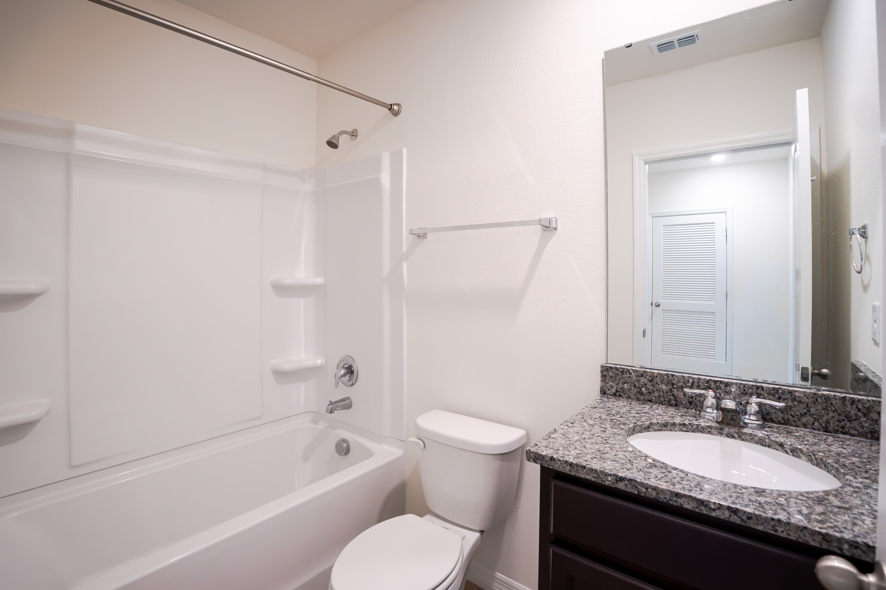 2331 Gifford Drive – photo 5