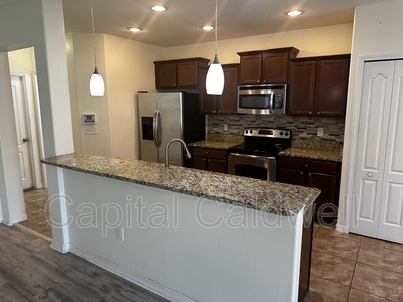 10503 White Peacock Pl – photo 4