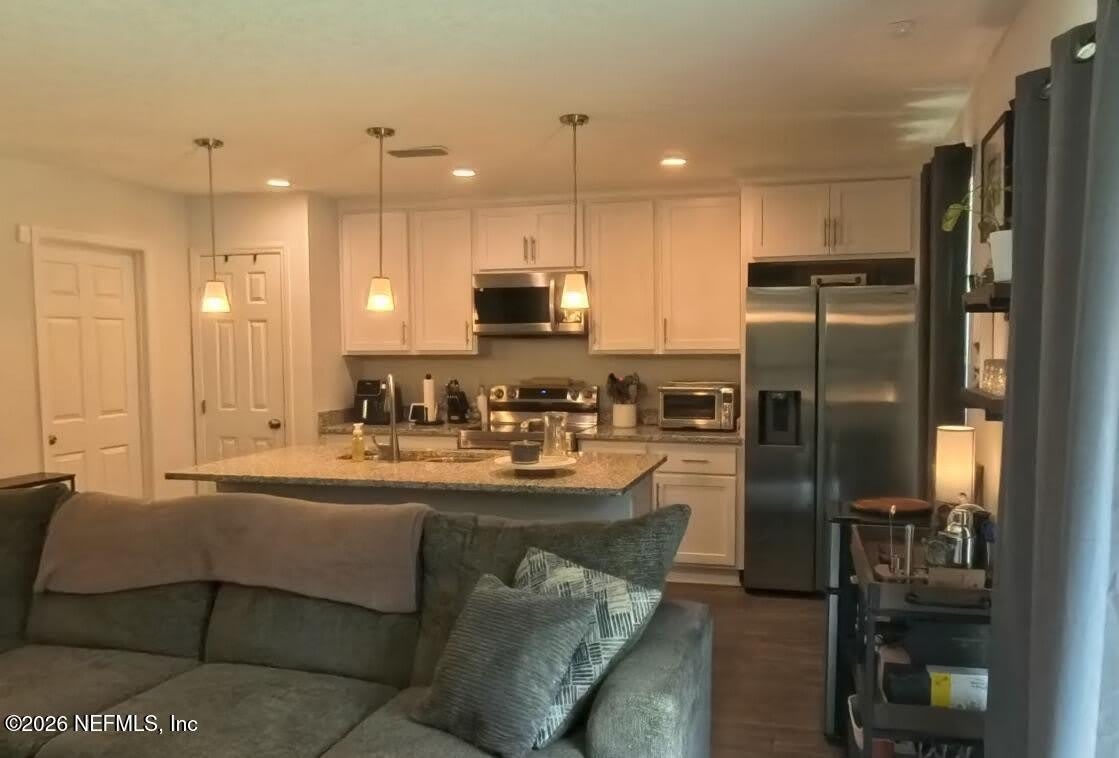 8352 HEWITT Street – photo 2