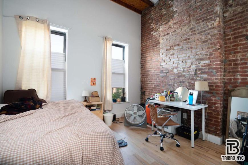 37 Monroe Street – photo 2