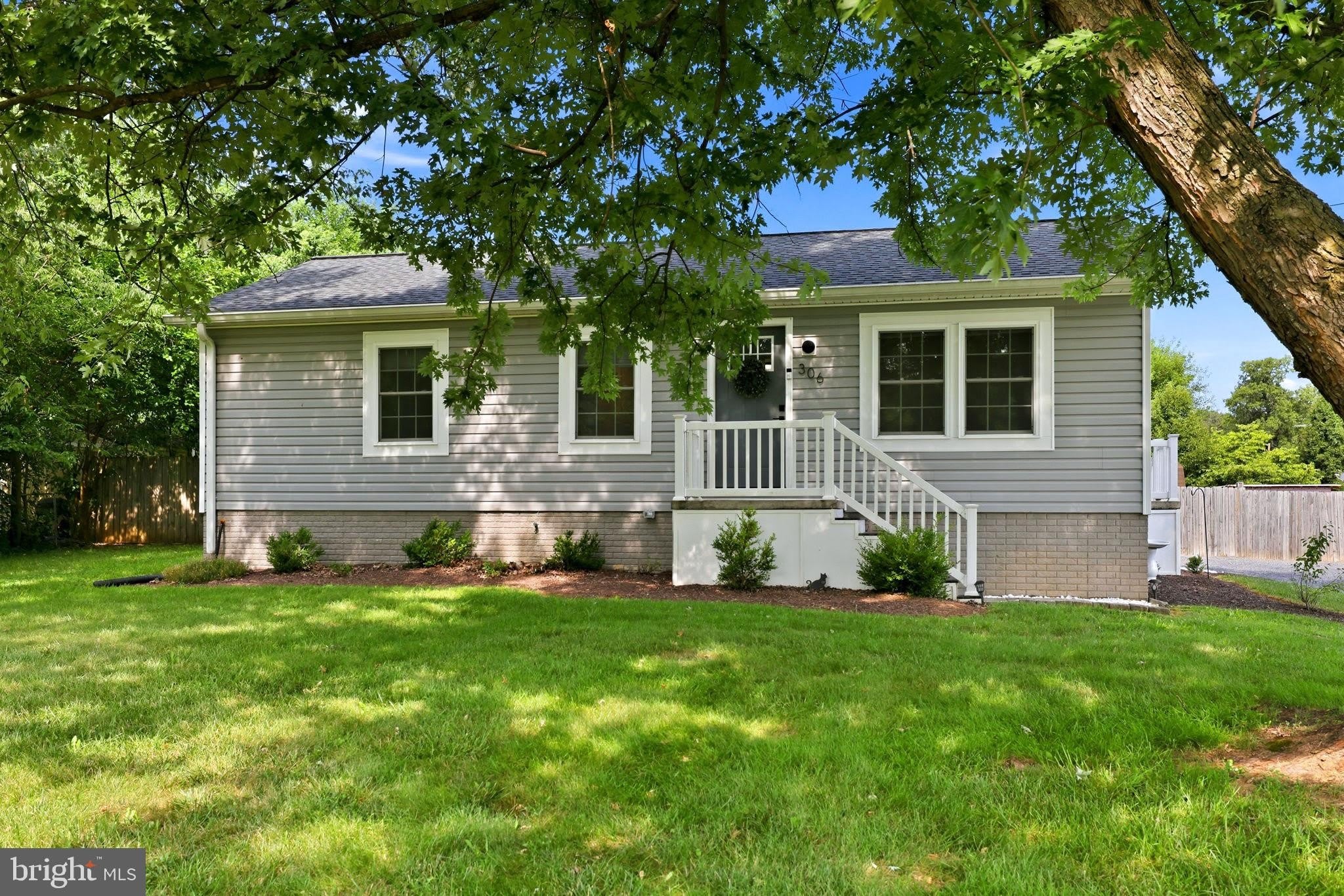 306 FEGAN Road – photo 2
