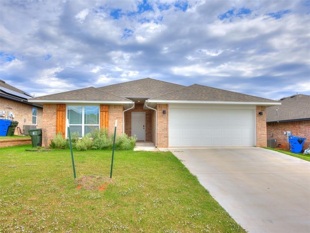 2323 Arcady Avenue – photo 1