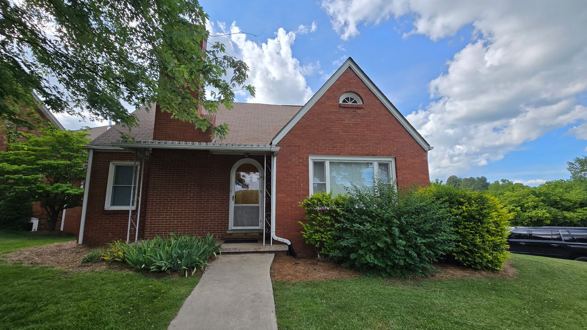 Beautiful Brick home for rent! 4 Bedroom 2 Bathroom home in Canton – photo 1
