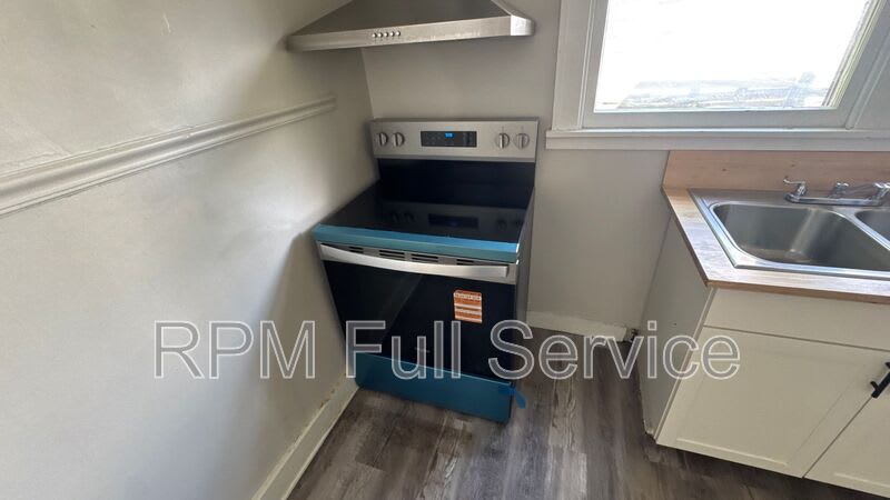 423 Maple Street – photo 5