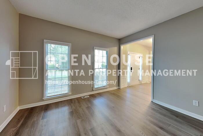 215 Boca Ciega Court – photo 4