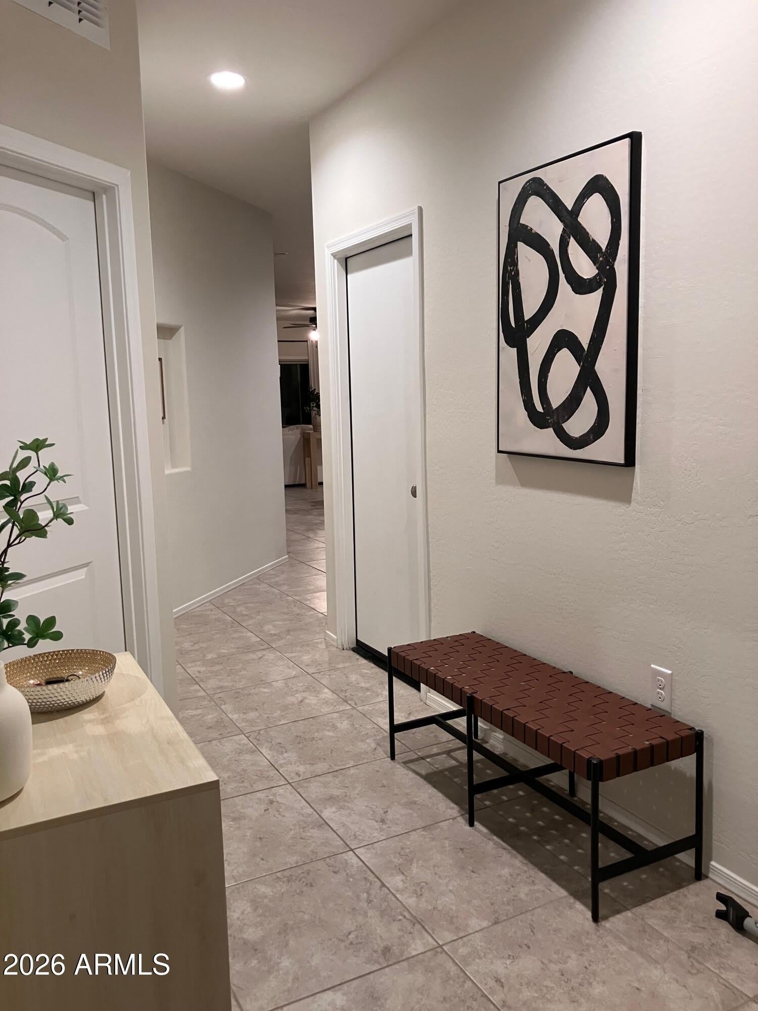 30998 W EARLL Drive – photo 3