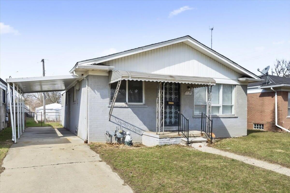 20247 Griggs Street – photo 2