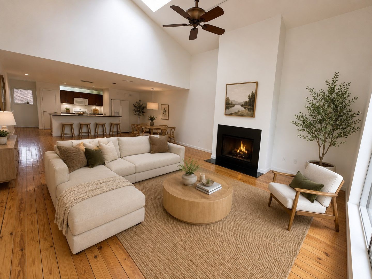 241 Maynard Terrace SE #5 – photo 2