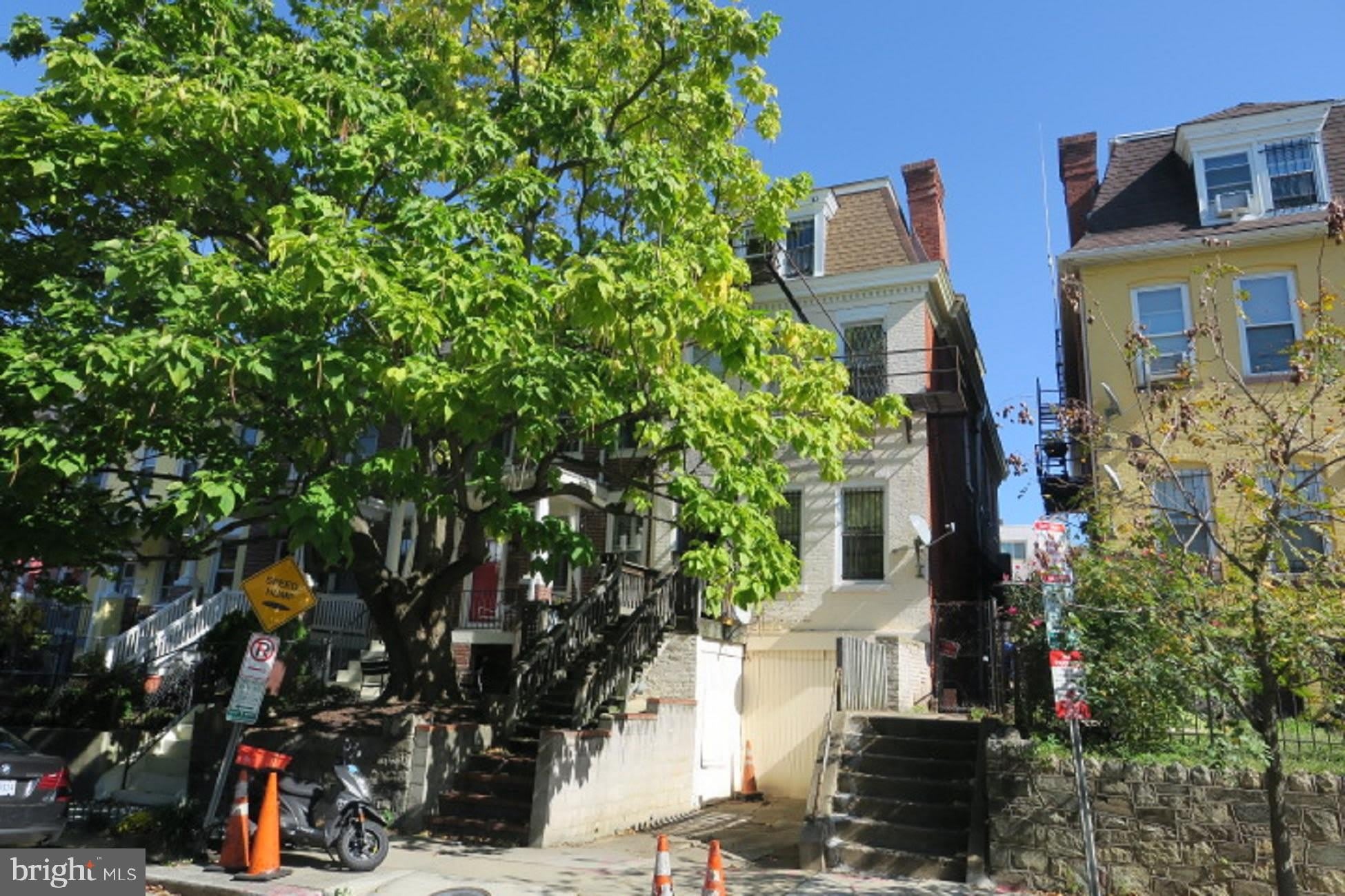 3545 10Th Street Nw – photo 2