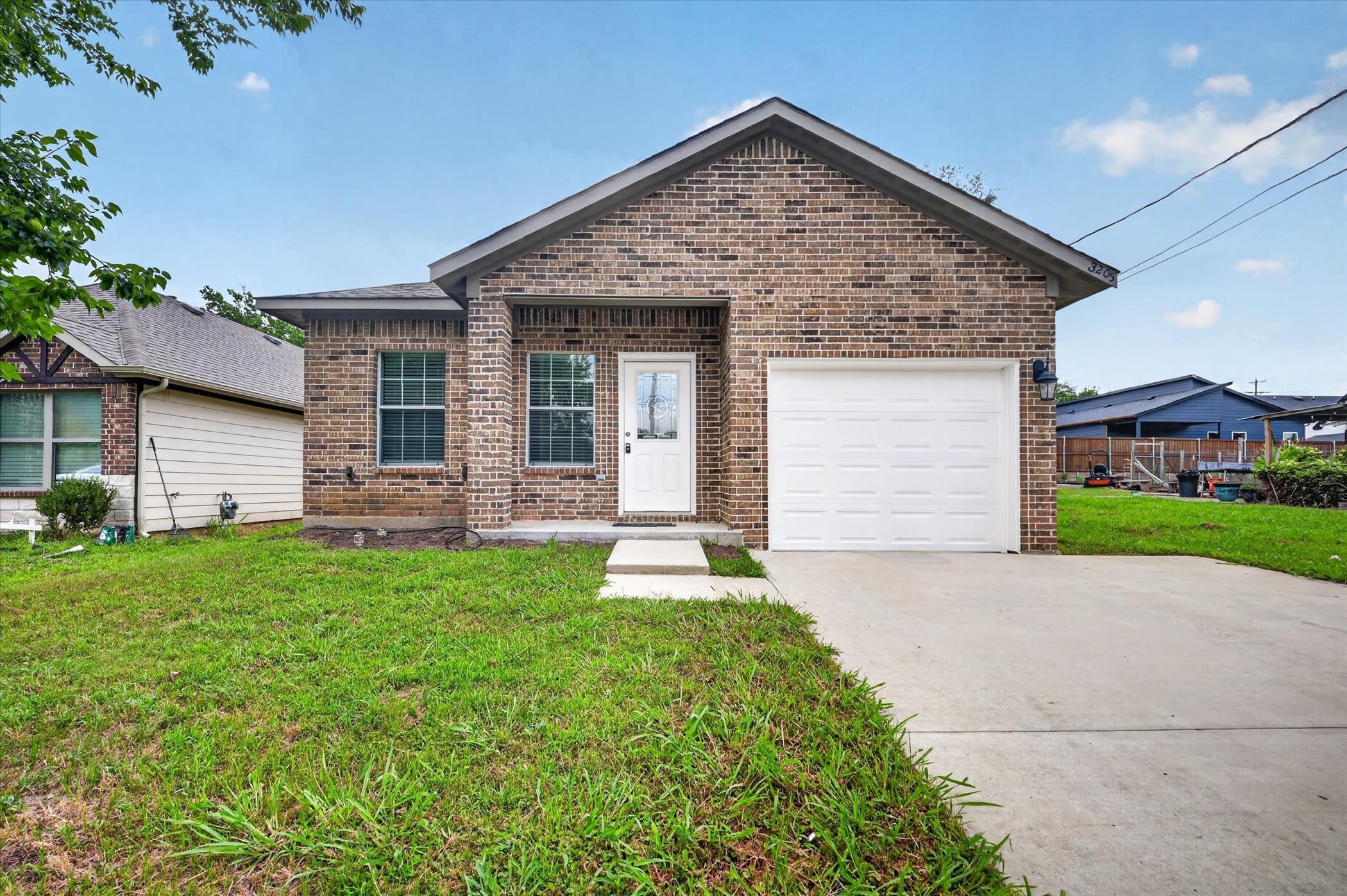 3205 Bois D Arc Street – photo 1