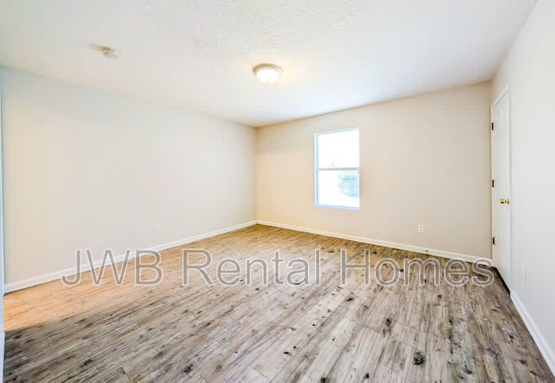 8459 Hare Ave – photo 5