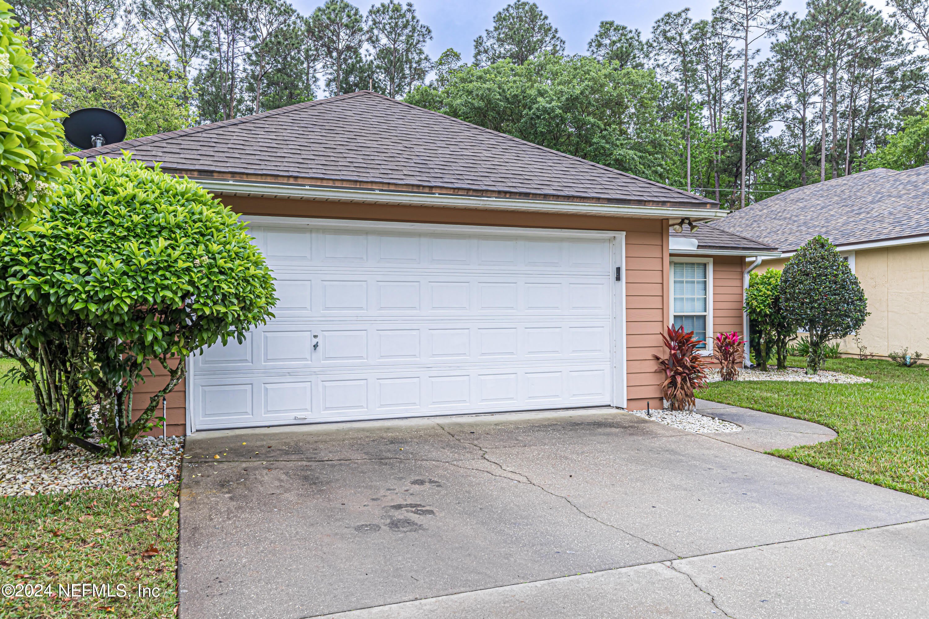 2243 Trailwood Drive – photo 3
