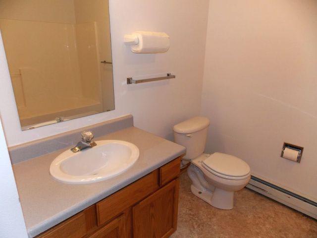 522 N Airport Rd. – photo 5