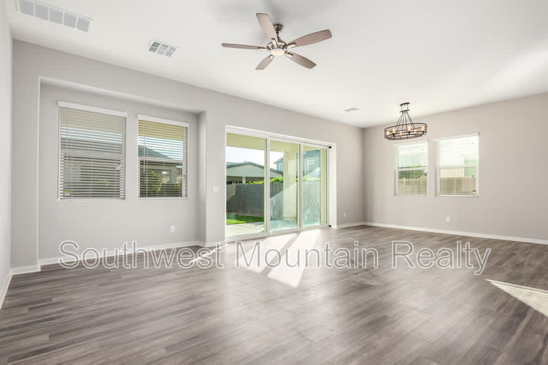 22743 E Poco Calle – photo 2