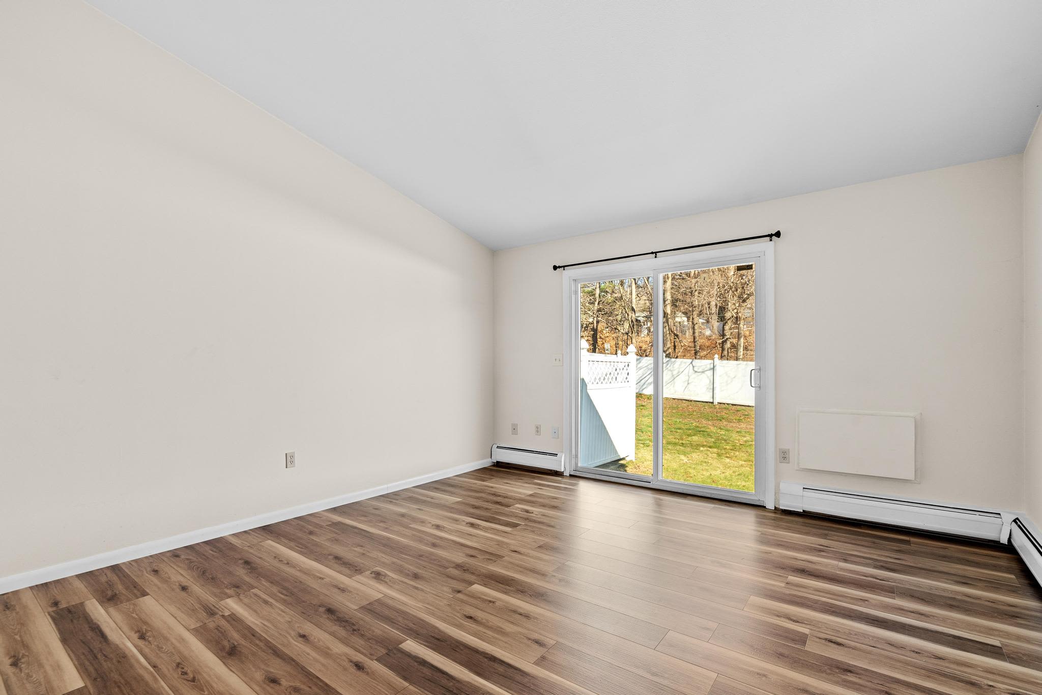 50 E Hill Rd – photo 5