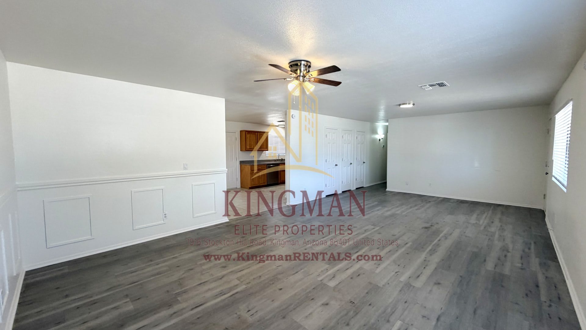 Golden Valley Beauty with RV Parking and Spacious Landscaped Lot – photo 4