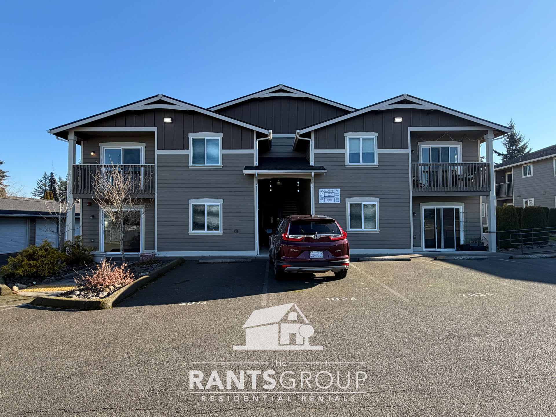 Beautiful Spacious 4Bd 2 5Ba Home – photo 3