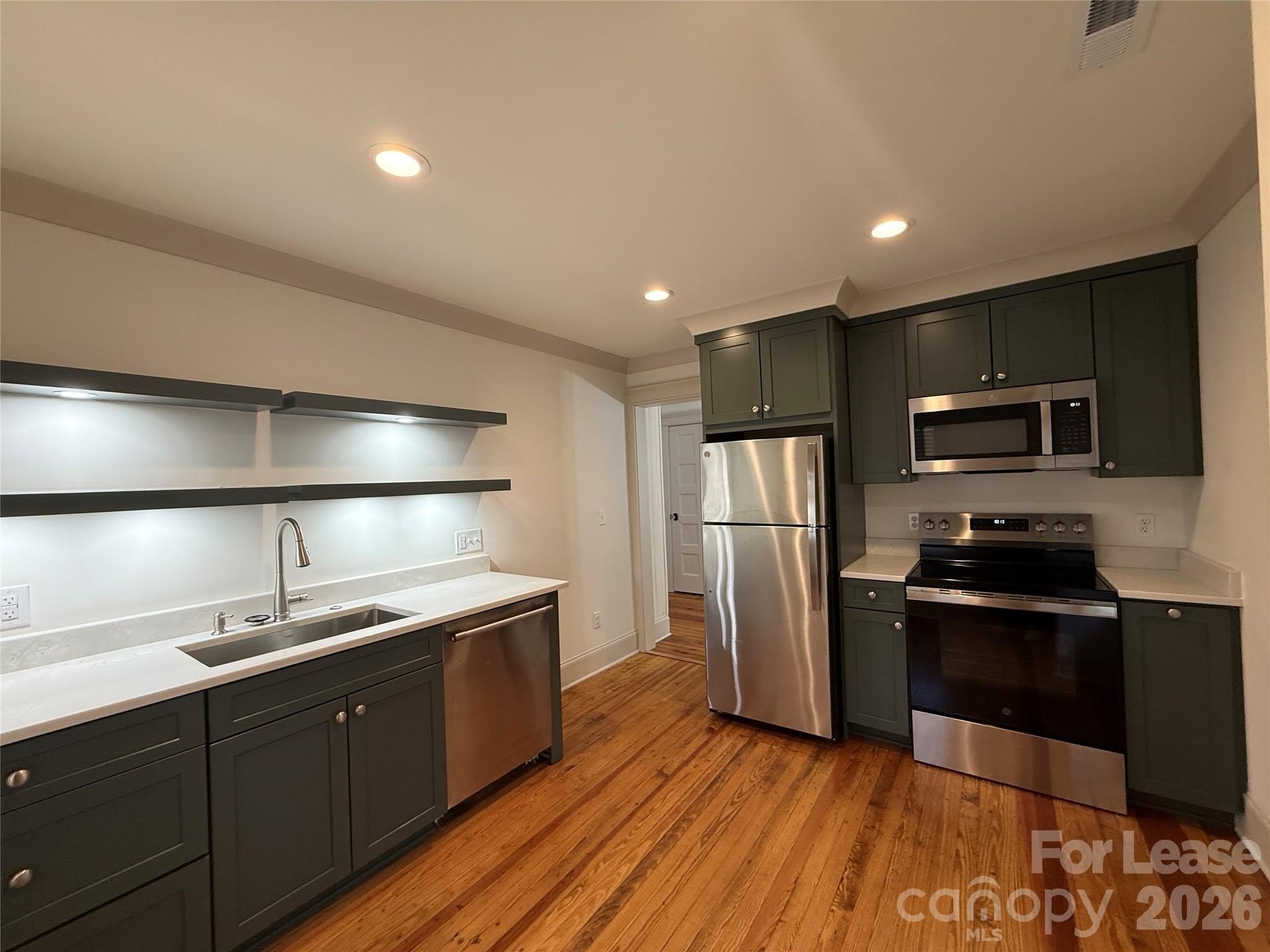 311 S Main Street – photo 1