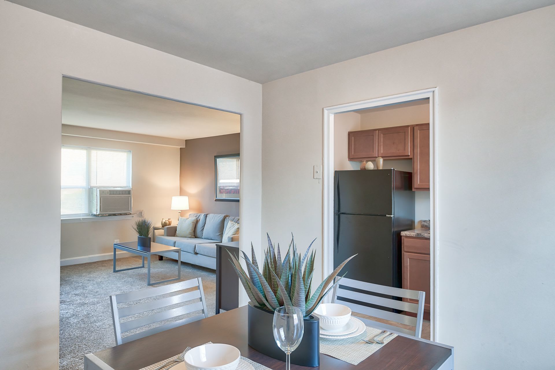 Maplewood Apts – photo 1
